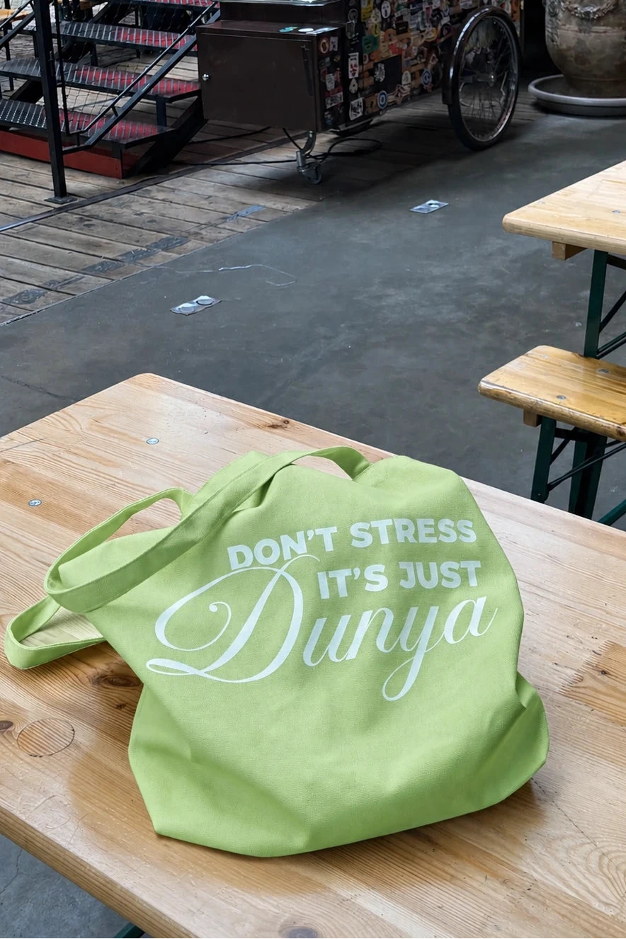 ÉDITION LIMITÉE Tote Bag XL Vert - Don't stress it's just Dunya