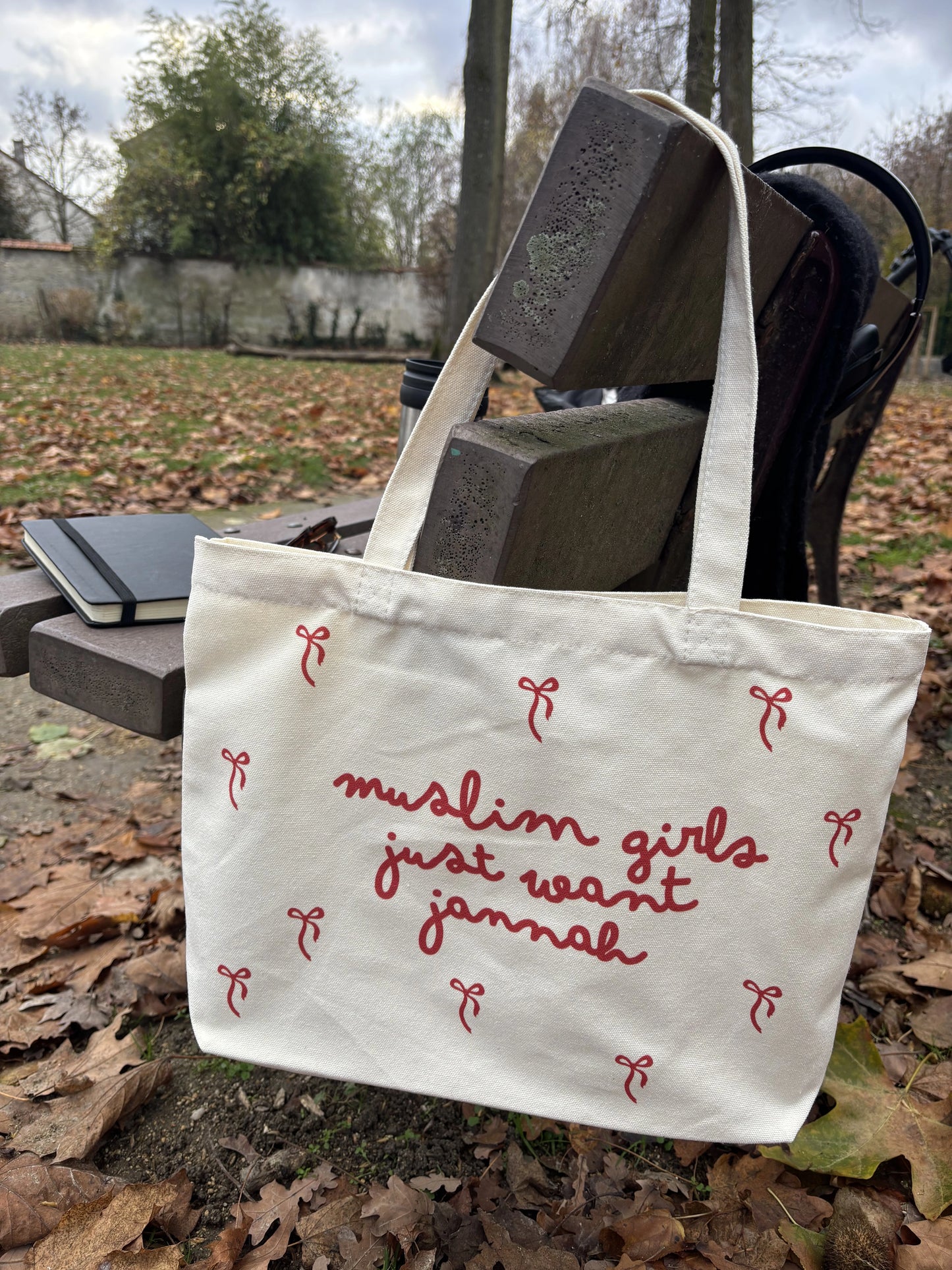 Tote Bag - Muslim girls
